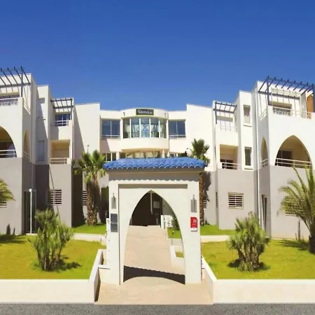 Natureva شقة آجد